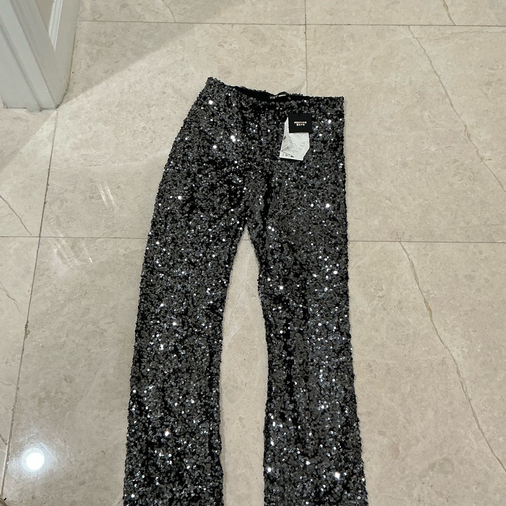 NEVER USED ZARA SEQUIN PANTS